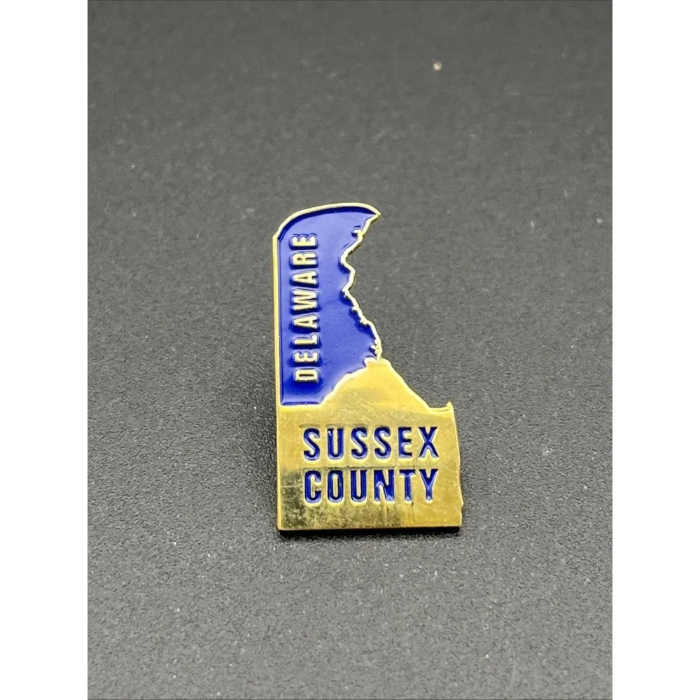 State Of Delaware Sussex County Lapel‎ Hat Pin